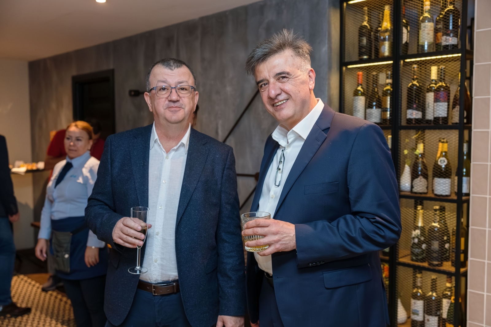 Petrecere aniversară - 25 de ani de VIAROM